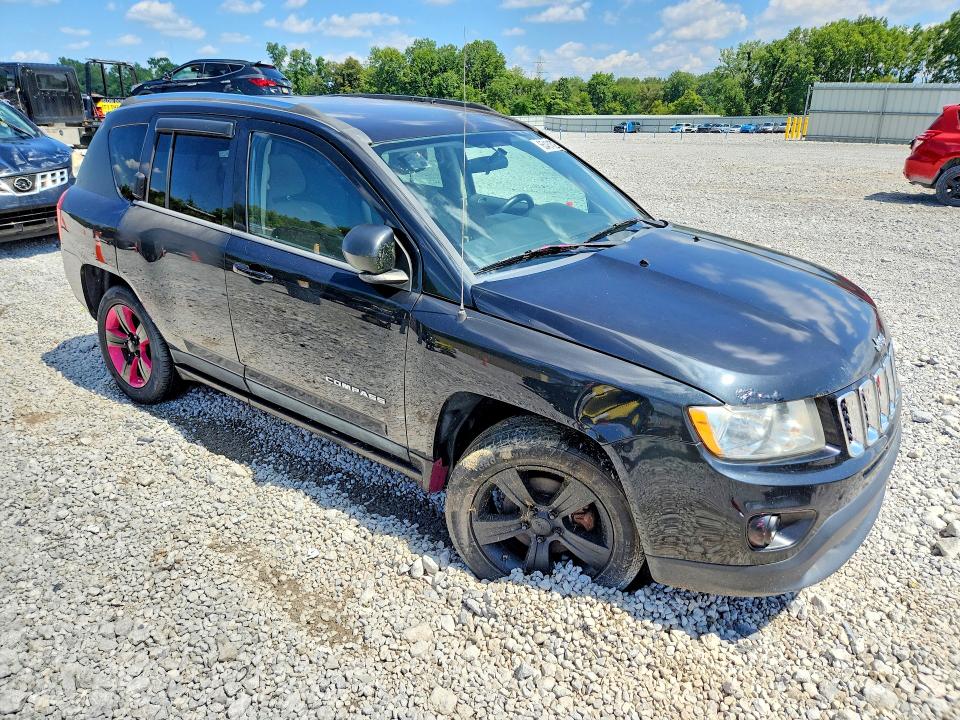 Photo 4 from auction – 2011 JEEP COMPASS with VIN 1J4NF1FB7BD161521
