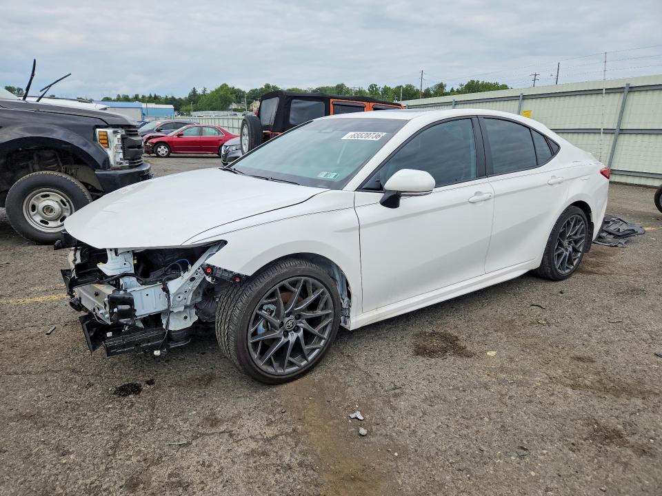 TOYOTA CAMRY 2025 with VIN 4T1DAACK7SU083192 - Photo from auction