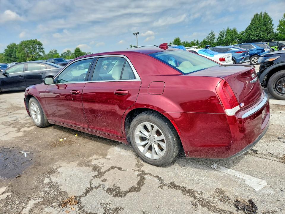 Photo 2 from auction – 2016 CHRYSLER 300 with VIN 2C3CCAAG8GH164287