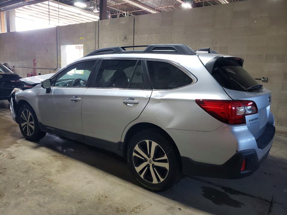 Photo 2 from auction – 2018 SUBARU OUTBACK with VIN 4S4BSANC7J3388402