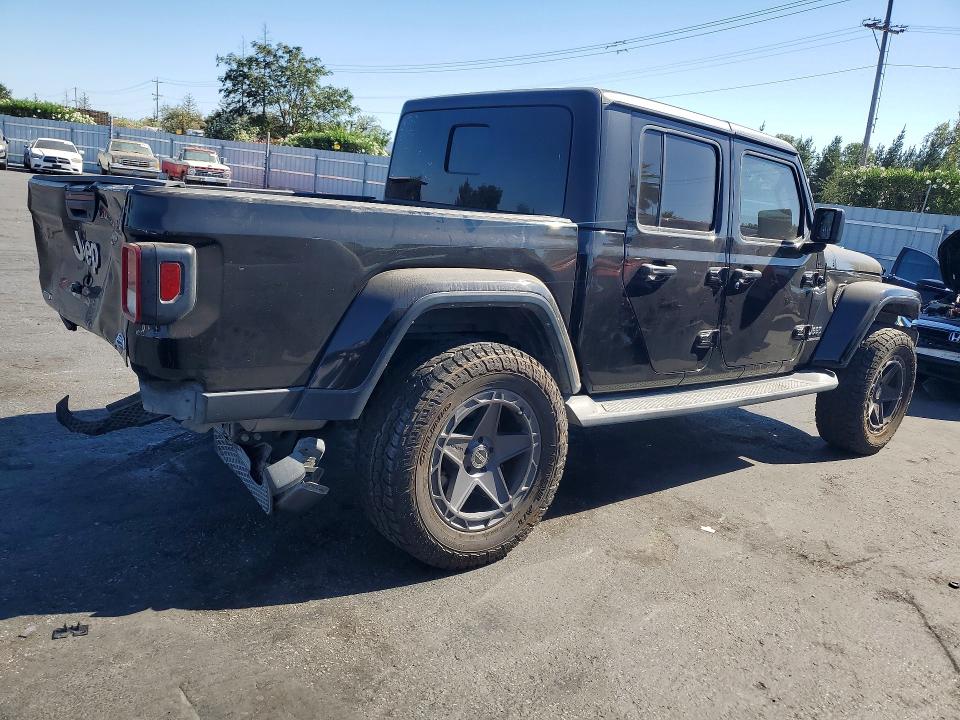 Photo 3 from auction – 2021 JEEP GLADIATOR with VIN 1C6JJTFM3ML607471