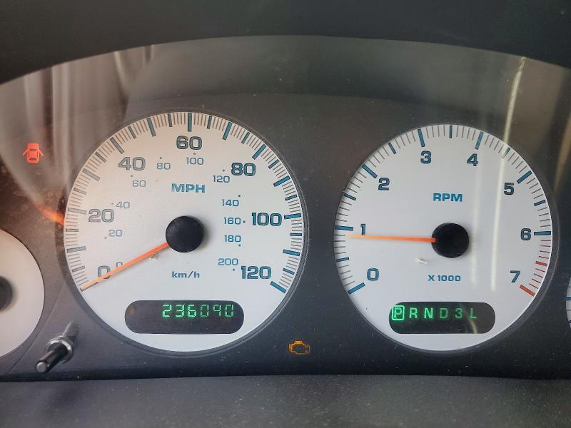 Photo 9 from auction – 2003 CHRYSLER VOYAGER with VIN 1C4GJ45303B133078