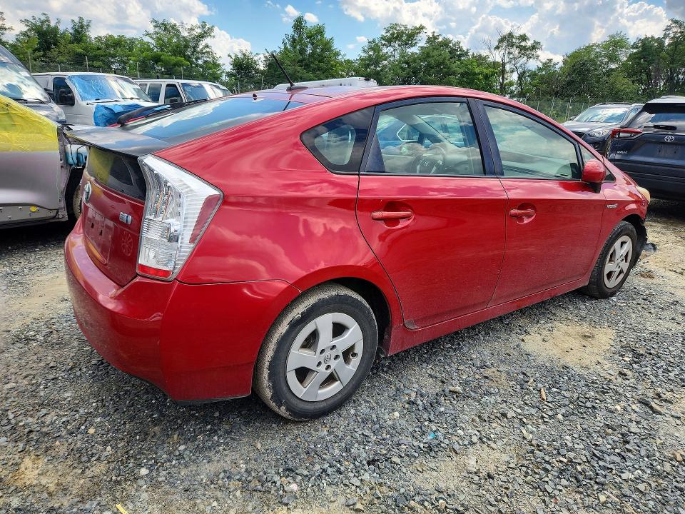 Снимка 3 от търг – 2011 TOYOTA PRIUS с VIN JTDKN3DU2B0321808