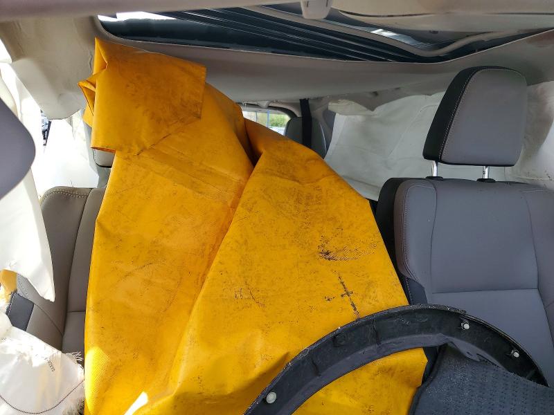 Photo 10 from auction – 2018 TOYOTA RAV4 HV with VIN JTMDJREV7JD186637