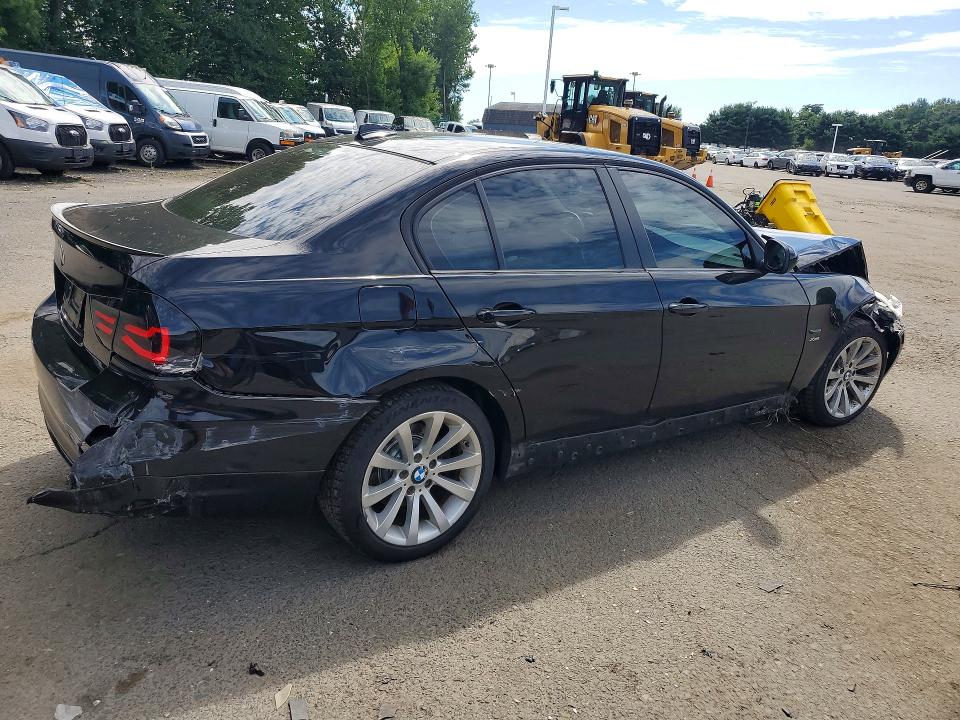 Photo 3 from auction – 2011 BMW 328 with VIN WBAPK5C51BF126863