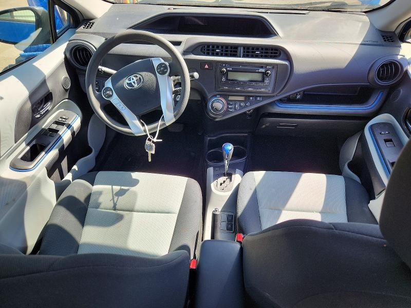 Photo 8 from auction – 2013 TOYOTA PRIUS C with VIN JTDKDTB34D1528825