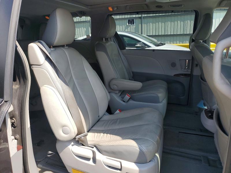 Photo 11 from auction – 2014 TOYOTA SIENNA with VIN 5TDDK3DC4ES090405