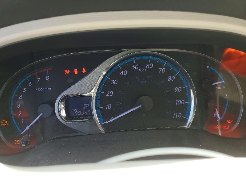 Photo 9 from auction – 2011 TOYOTA SIENNA with VIN 5TDDK3DC4BS018423