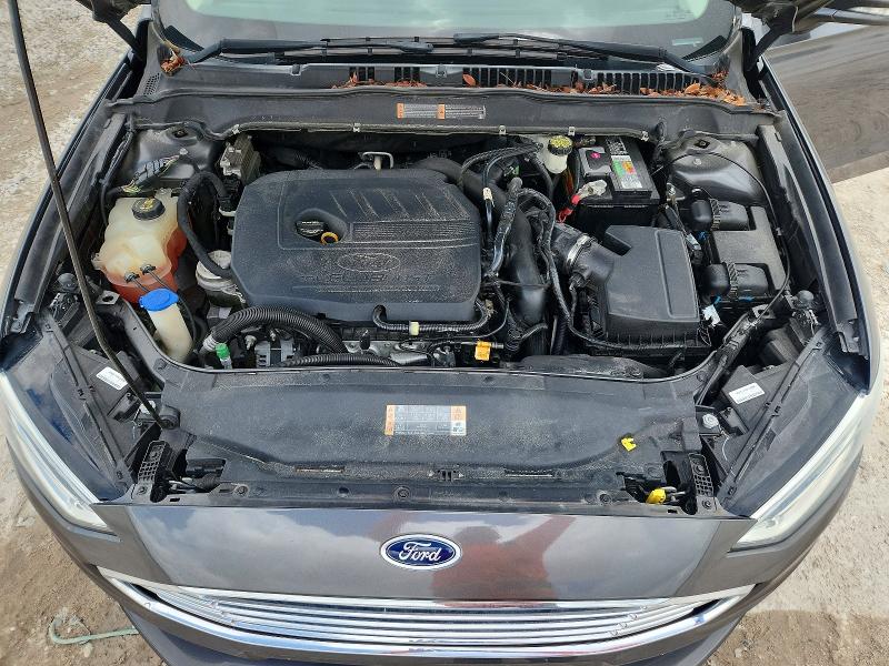 Photo 11 from auction – 2017 FORD FUSION with VIN 3FA6P0HD8HR372085