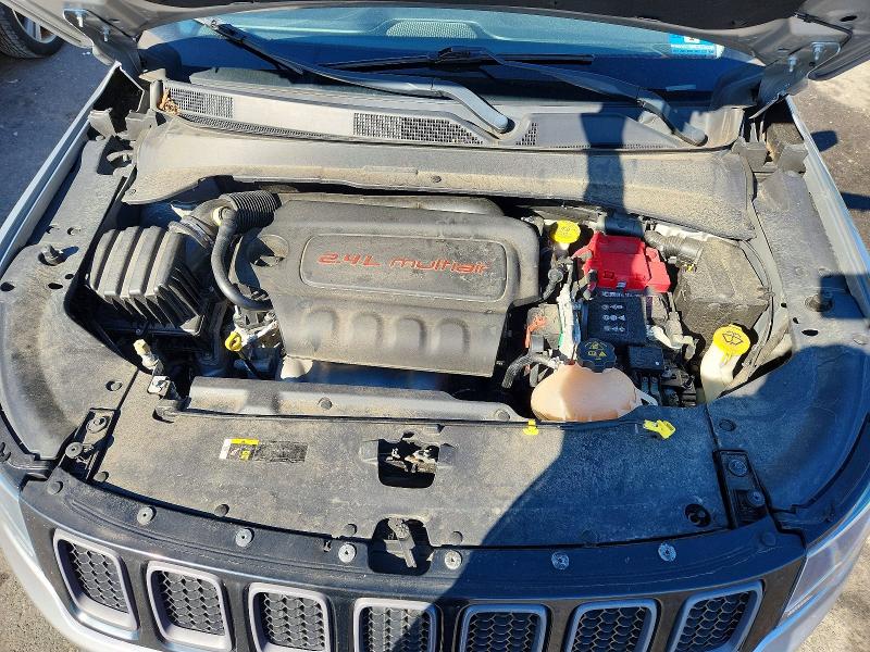 Photo 12 from auction – 2020 JEEP COMPASS with VIN 3C4NJDDBXLT119087