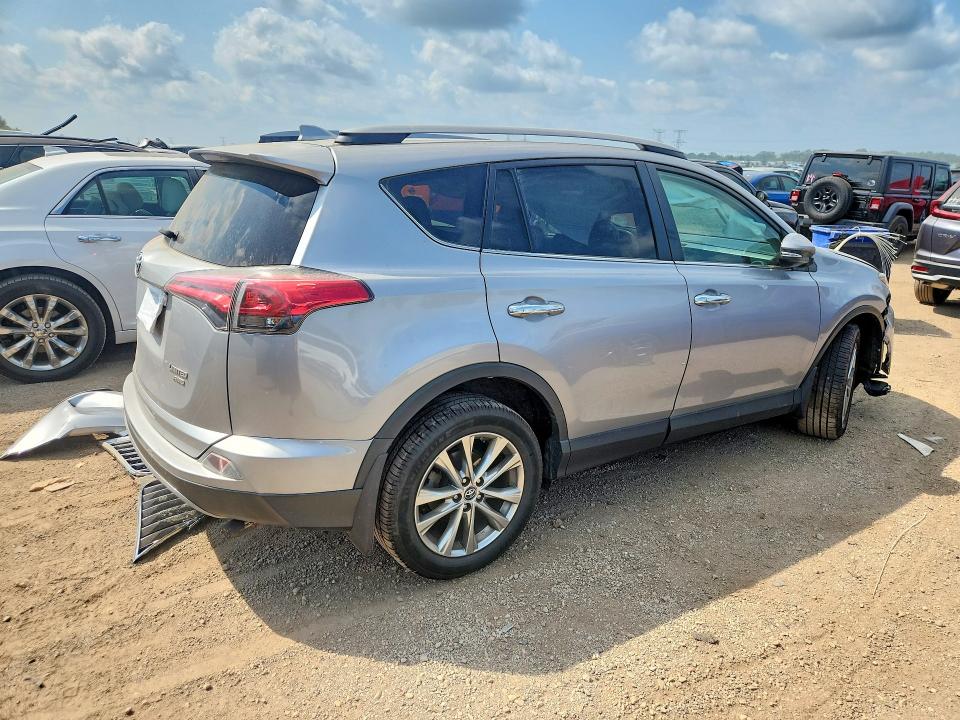 Photo 3 from auction – 2017 TOYOTA RAV4 with VIN 2T3DFREVXHW691991