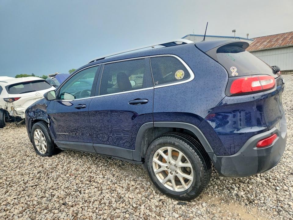 Photo 2 from auction – 2016 JEEP CHEROKEE with VIN 1C4PJLCSXGW143880