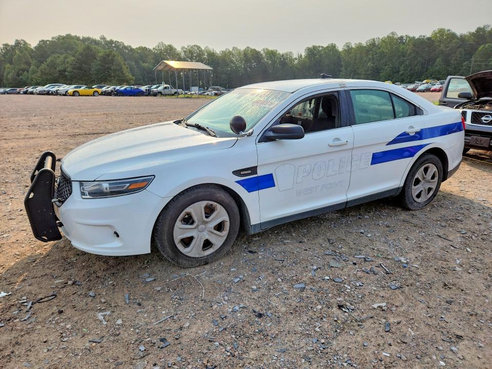 FORD TAURUS 2017 with VIN 1FAHP2MK1HG140167 - Photo from auction
