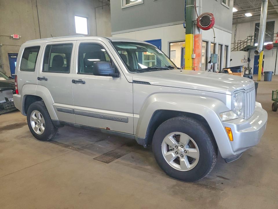 Photo 4 from auction – 2012 JEEP LIBERTY with VIN 1C4PJMAK7CW126019
