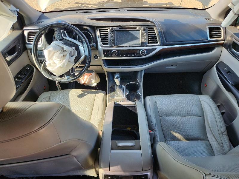 Photo 8 from auction – 2016 TOYOTA HIGHLANDER with VIN 5TDYKRFH0GS185754