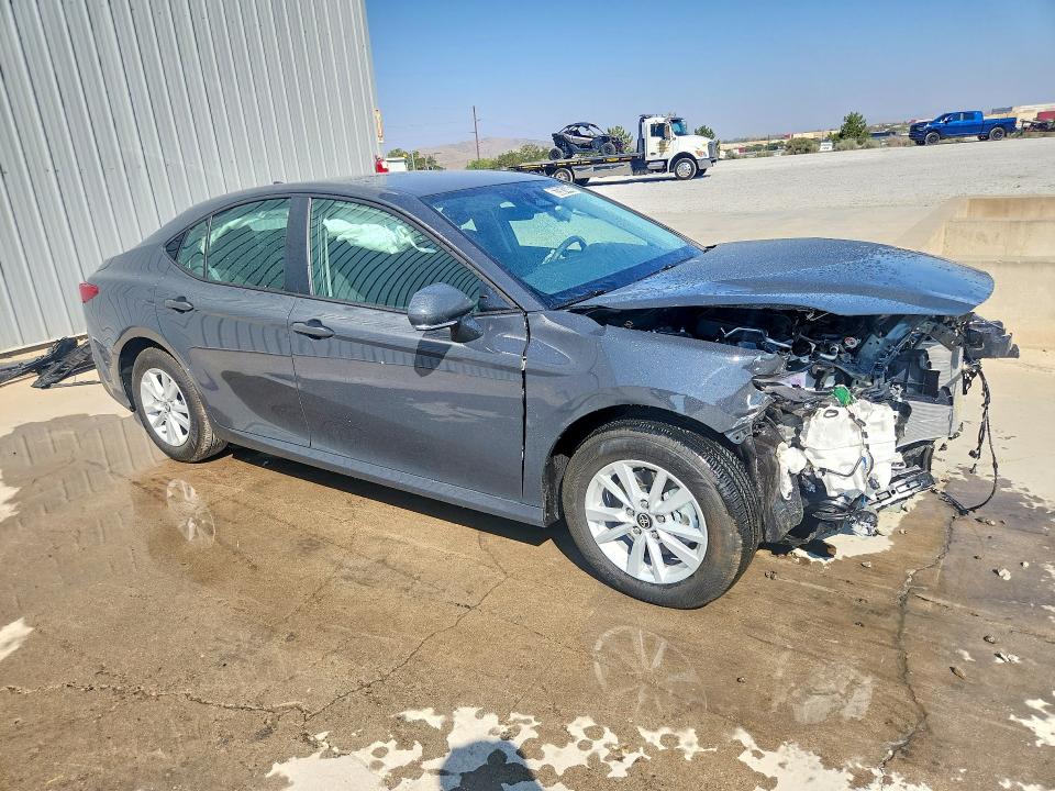 Photo 4 from auction – 2026 TOYOTA CAMRY with VIN 4T1DAACK0TU292548