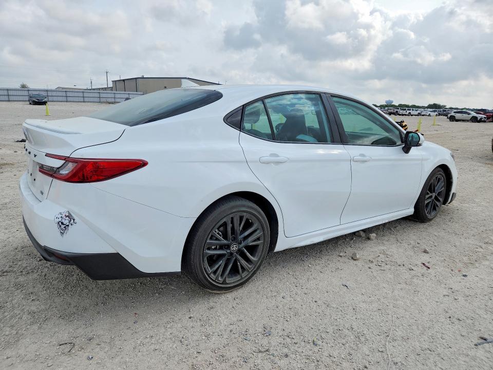 صورة رقم 3 من المزاد - 2026 TOYOTA CAMRY مع VIN 4T1DAACK7TU239152
