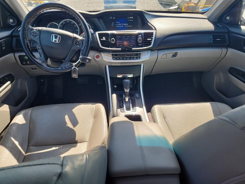 Photo 8 from auction – 2015 HONDA ACCORD with VIN 1HGCR3F81FA001552