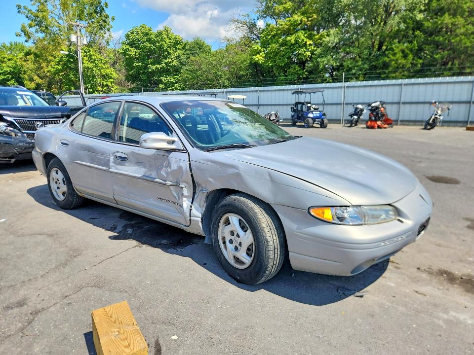 Photo 4 from auction – 1999 PONTIAC GRAND PRIX with VIN 1G2WJ52M4XF272406