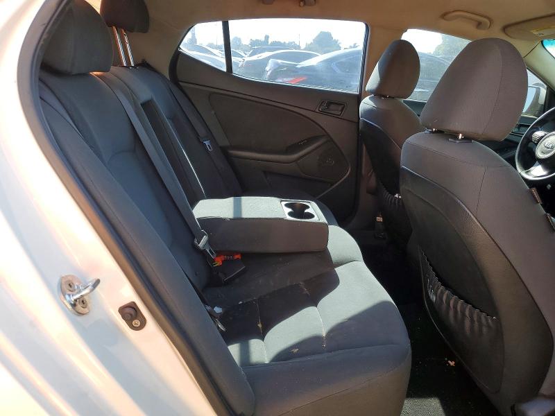 Photo 10 from auction – 2015 KIA OPTIMA with VIN KNAGM4A7XF5651070