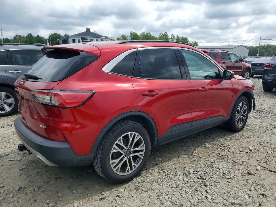 Photo 3 from auction – 2020 FORD ESCAPE with VIN 1FMCU9H98LUA38349