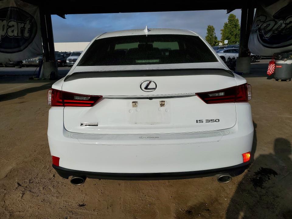 Photo 6 from auction – 2015 LEXUS IS with VIN JTHBE1D28F5019353