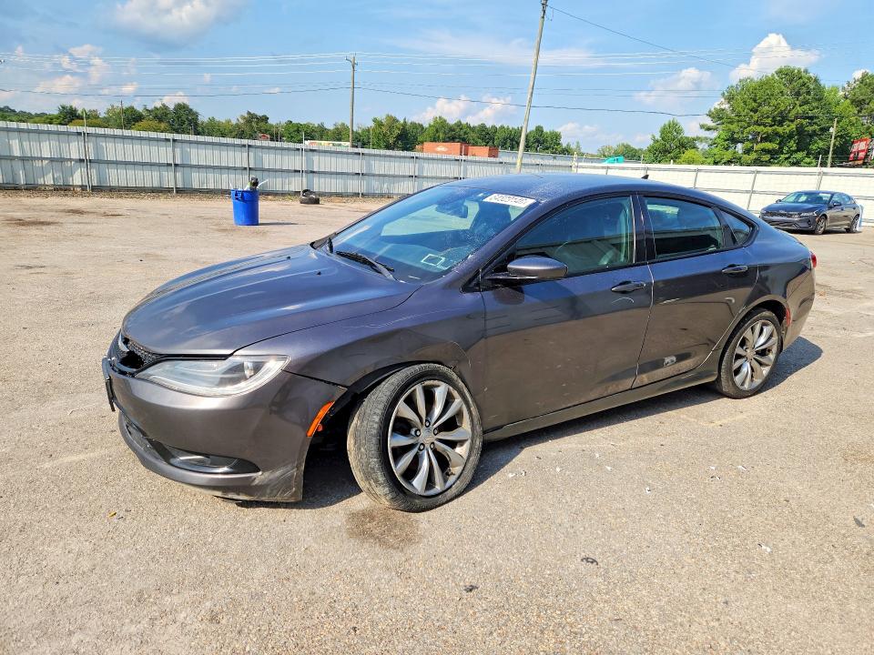 CHRYSLER 200 2015 with VIN 1C3CCCBB7FN511869 - Photo from auction