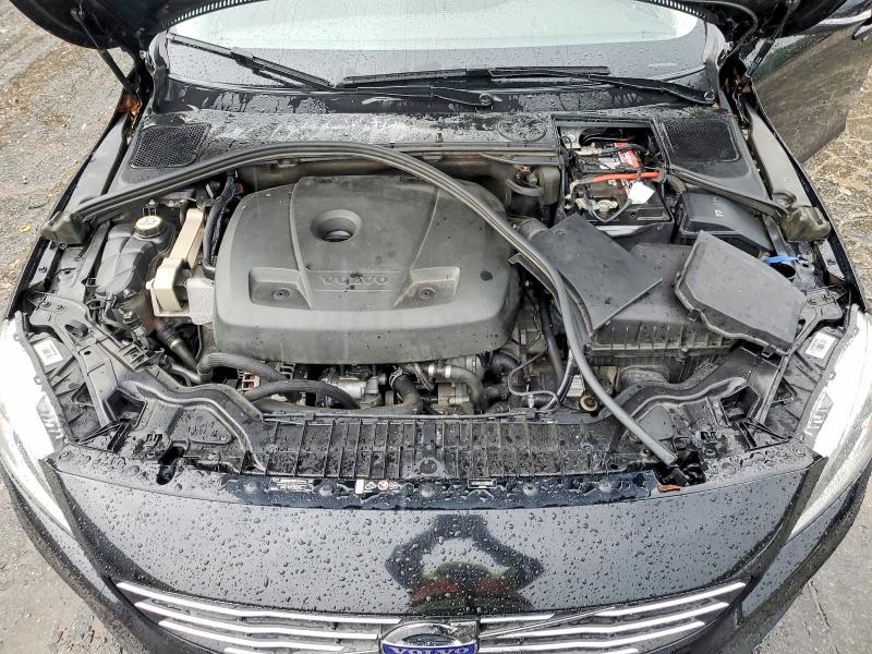 Foto 11 de la subasta – 2016 VOLVO V60 con VIN YV140MEK5G1289166