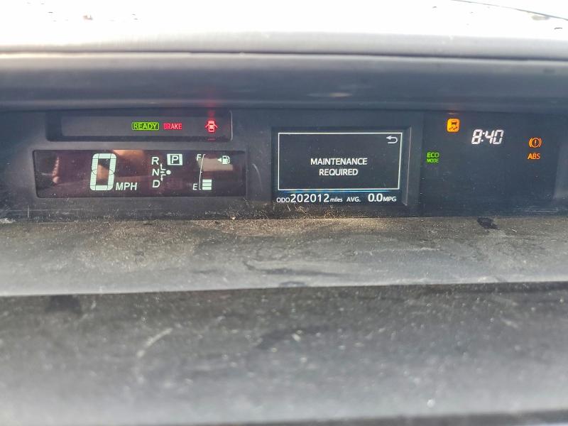 Photo 9 from auction – 2017 TOYOTA PRIUS V with VIN JTDZN3EU8HJ071071