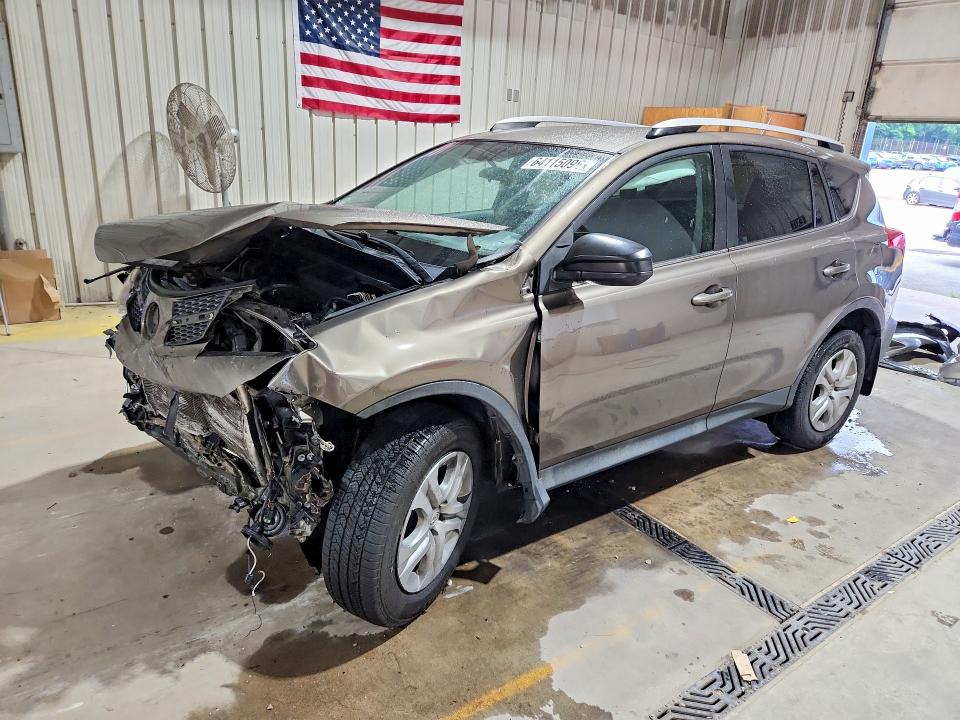 TOYOTA RAV4 2015 с VIN 2T3BFREV0FW264338 - Снимка от търг