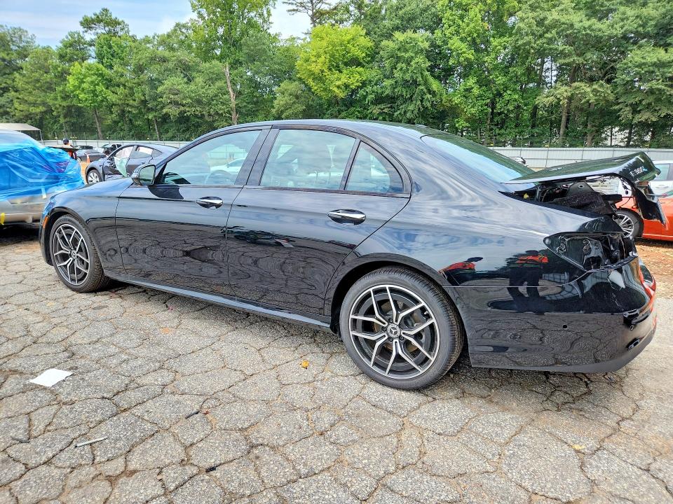 Photo 2 from auction – 2023 MERCEDES-BENZ E with VIN W1KZF8DB5PB184601