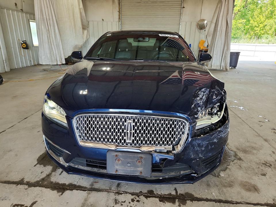 Photo 5 from auction – 2017 LINCOLN MKZ with VIN 3LN6L5FC6HR645937