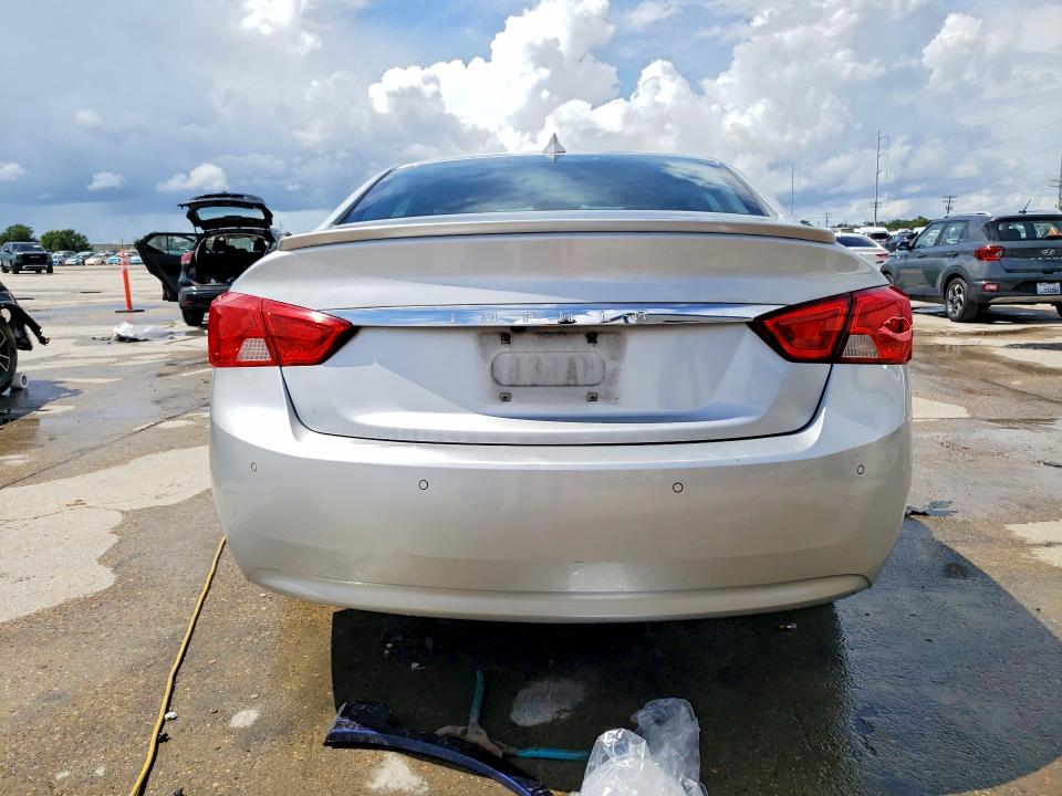 Photo 6 from auction – 2016 CHEVROLET IMPALA with VIN 2G1105SA9G9192180