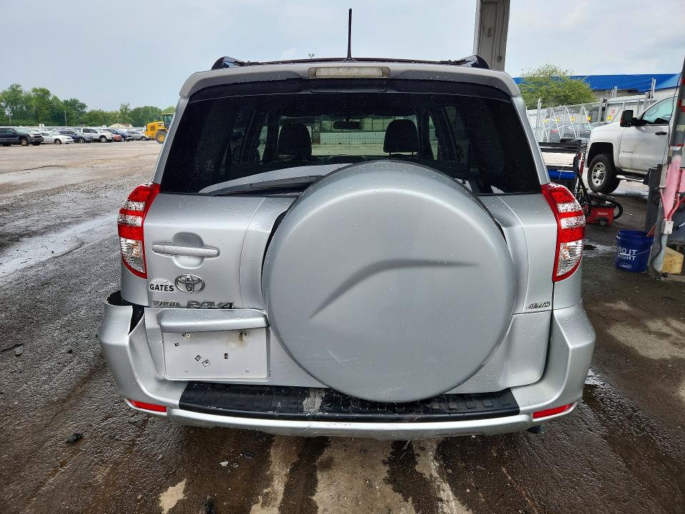 Photo 6 from auction – 2010 TOYOTA RAV4 with VIN JTMBK4DVXAD017740