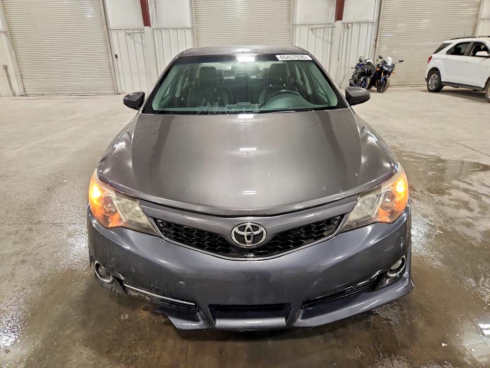 Photo 5 from auction – 2014 TOYOTA CAMRY with VIN 4T1BF1FK0EU465458