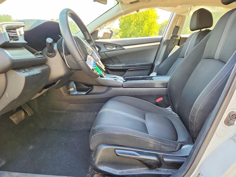 Photo 7 from auction – 2019 HONDA CIVIC with VIN 2HGFC2F67KH584468