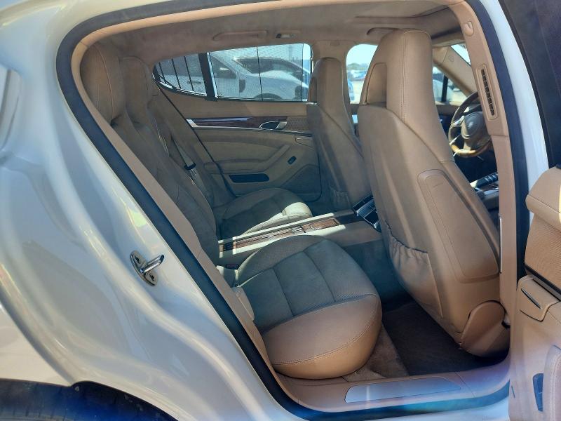 Photo 10 from auction – 2012 PORSCHE PANAMERA with VIN WP0AB2A73CL060024
