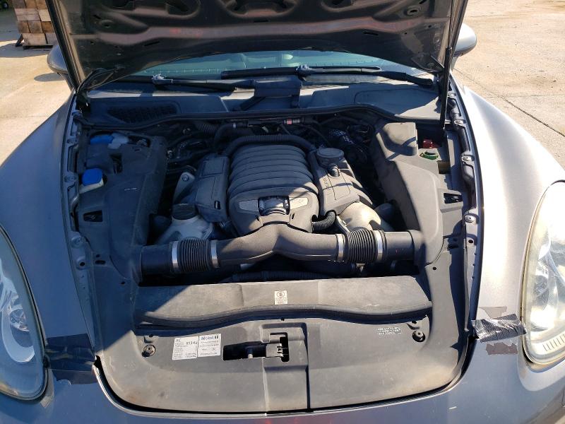 Photo 11 from auction – 2012 PORSCHE CAYENNE with VIN WP1AB2A21CLA40356