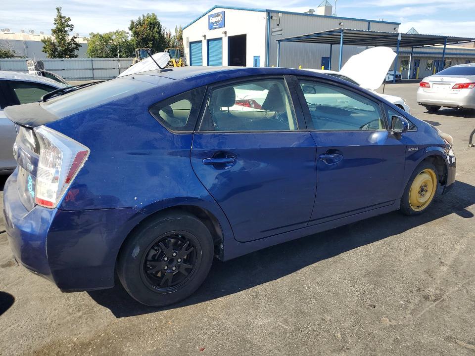 Photo 3 from auction – 2010 TOYOTA PRIUS with VIN JTDKN3DU5A0180635