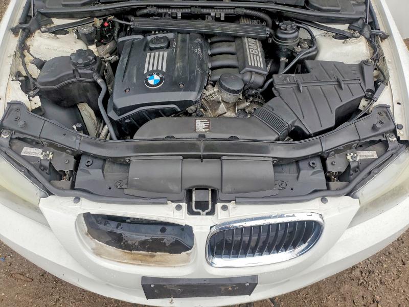 Photo 11 from auction – 2011 BMW 328 with VIN WBAPK7G53BNN70158