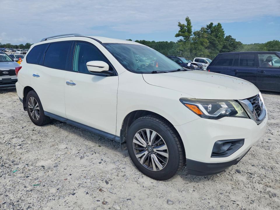 Photo 4 from auction – 2017 NISSAN PATHFINDER with VIN 5N1DR2MN4HC600762