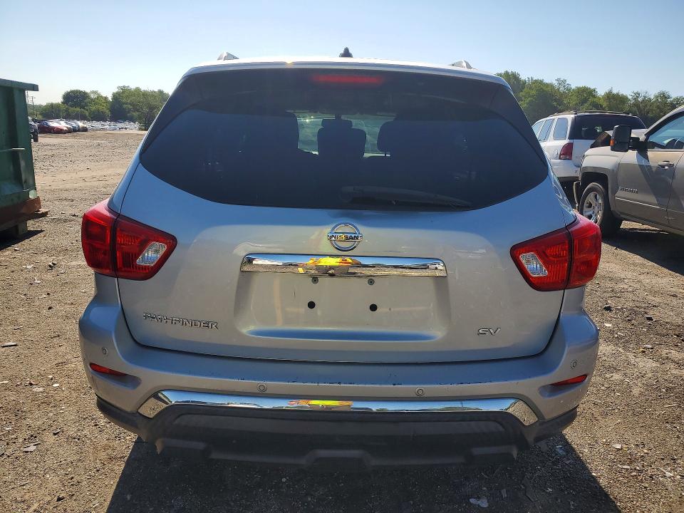 Photo 6 from auction – 2017 NISSAN PATHFINDER with VIN 5N1DR2MN9HC664070