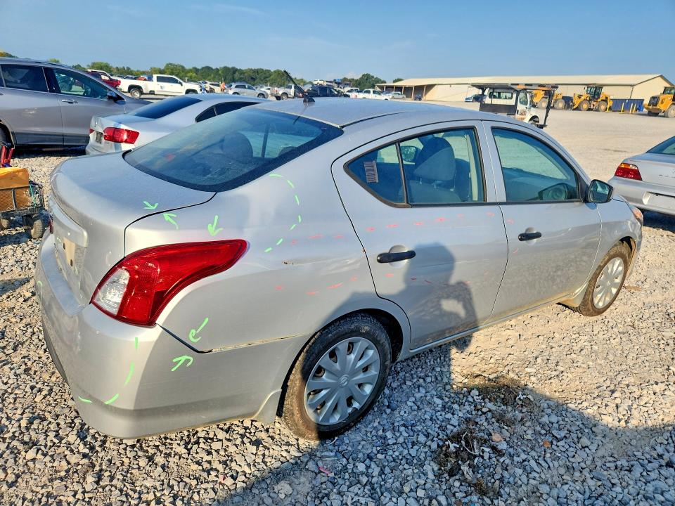Photo 3 from auction – 2019 NISSAN VERSA with VIN 3N1CN7AP4KL801073