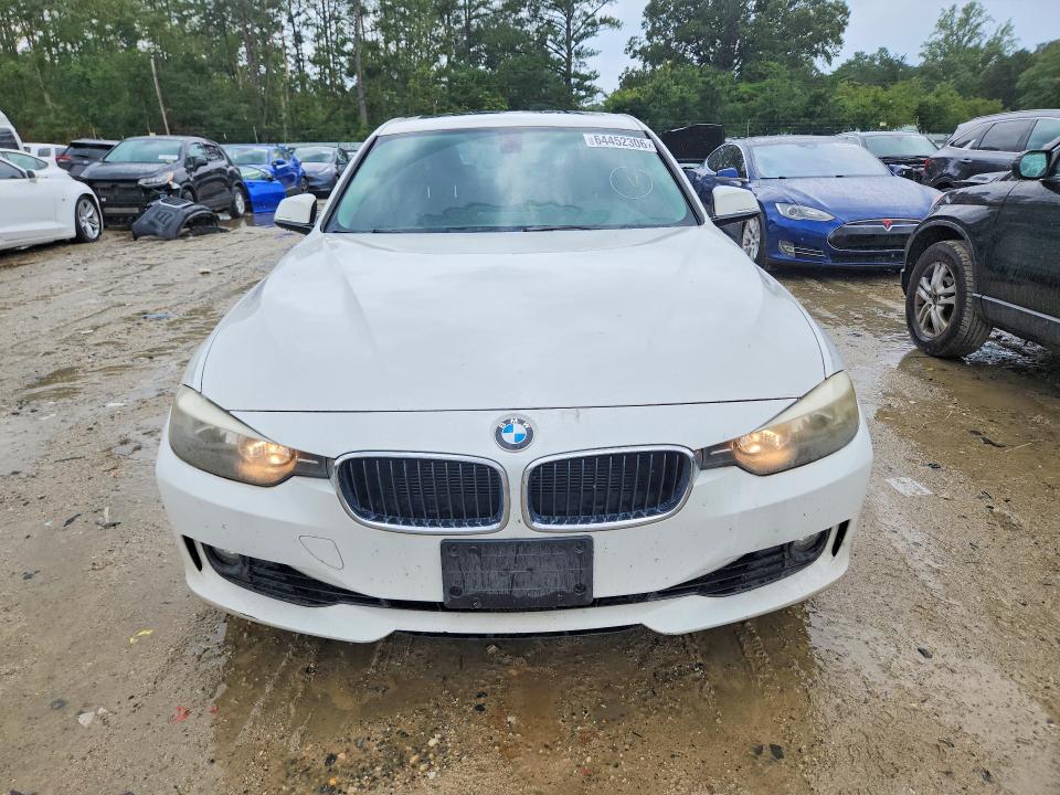 Photo 5 from auction – 2013 BMW 328 with VIN WBA3B5C58DF598446