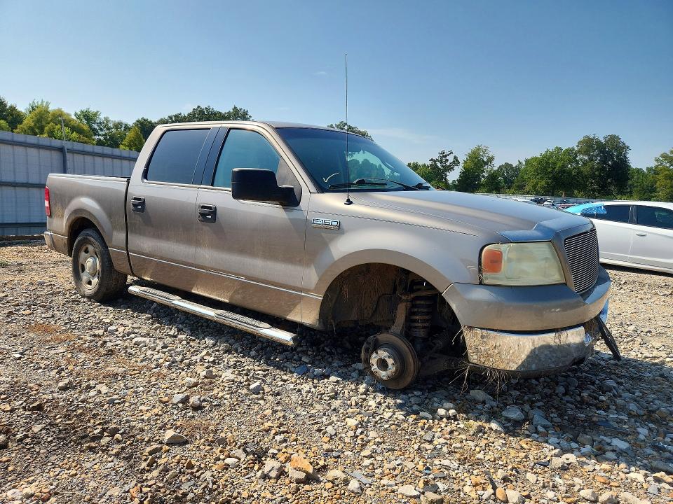 Photo 4 from auction – 2004 FORD F150 with VIN 1FTRW12W24KA53032