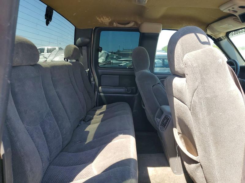Photo 10 from auction – 2004 CHEVROLET SILVERADO with VIN 2GCEC19T141219351