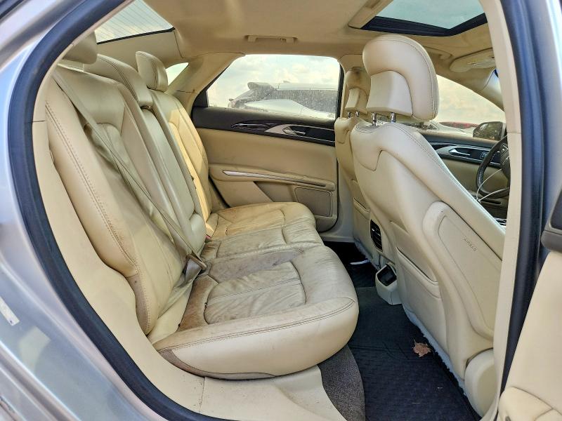 Photo 10 from auction – 2013 LINCOLN MKZ with VIN 3LN6L2GKXDR802254