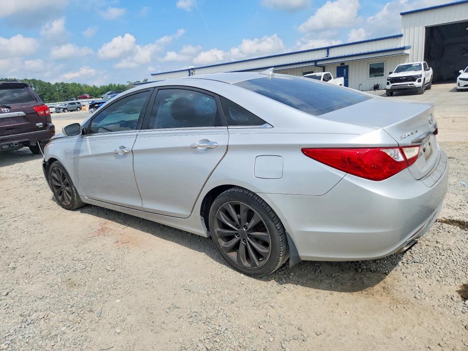 Photo 2 from auction – 2013 HYUNDAI SONATA with VIN 5NPEC4ACXDH594649