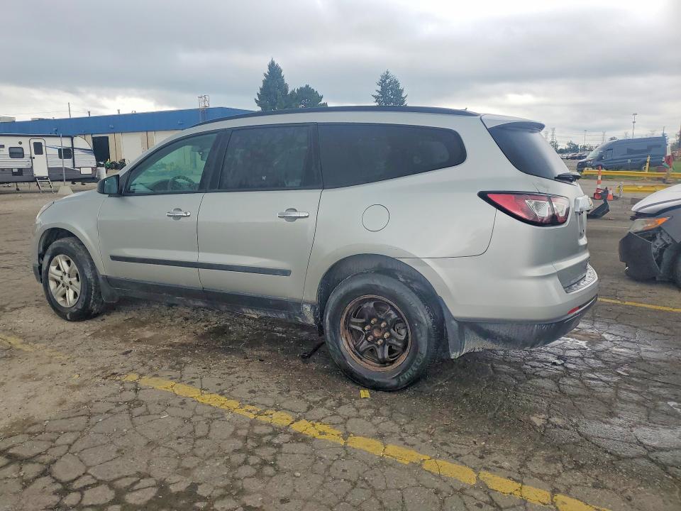 Photo 2 from auction – 2013 CHEVROLET TRAVERSE with VIN 1GNKRFKD0DJ118977