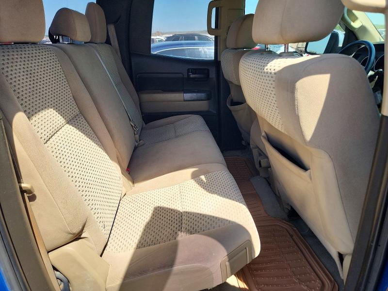Photo 10 from auction – 2010 TOYOTA TUNDRA with VIN 5TFRY5F12AX080195